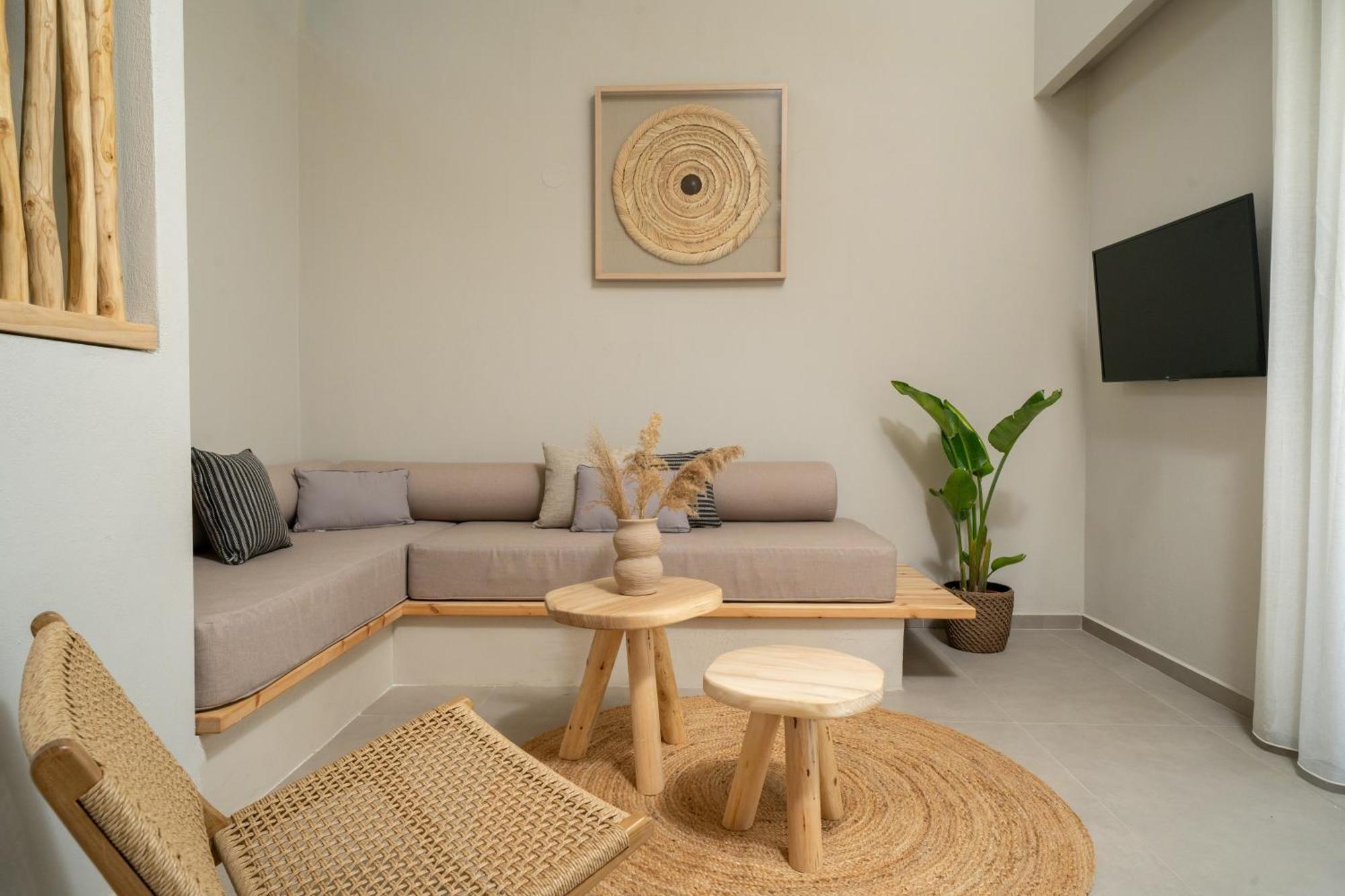 Amo Golden Suites Chrysi Ammoudia Exterior foto